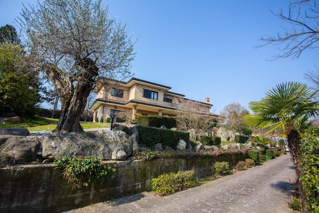 Villagramde Barlassina Extérieur photo