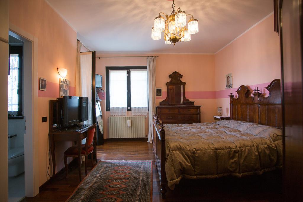Villagramde Barlassina Chambre photo